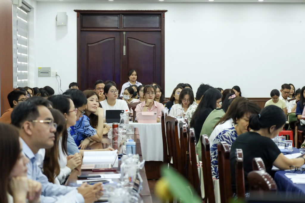 Một số hình ảnh khác tại hội thảo - Ảnh: QUỲNH NHƯ