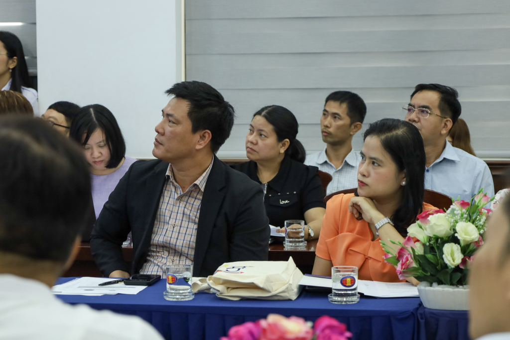 Một số hình ảnh khác tại hội thảo - Ảnh: QUỲNH NHƯ