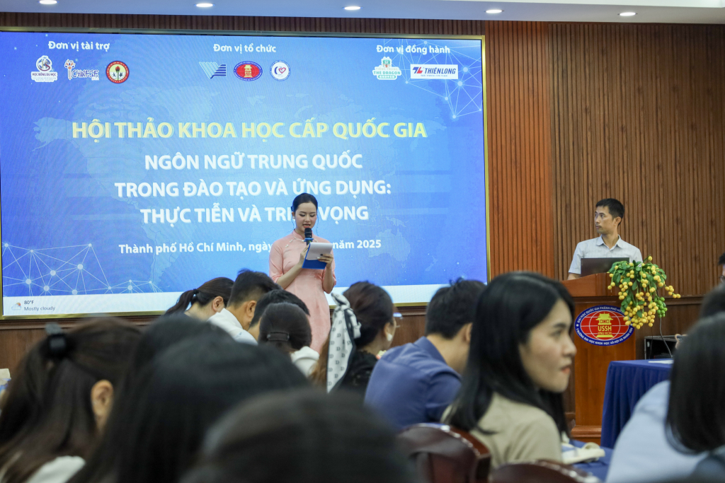 Một số hình ảnh khác tại hội thảo - Ảnh: QUỲNH NHƯ